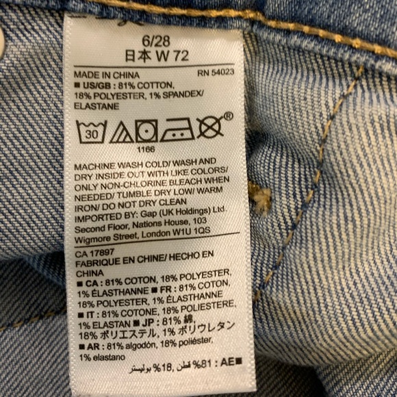 Gap Girlfriend Denim Jean Short - Picture 5 of 5